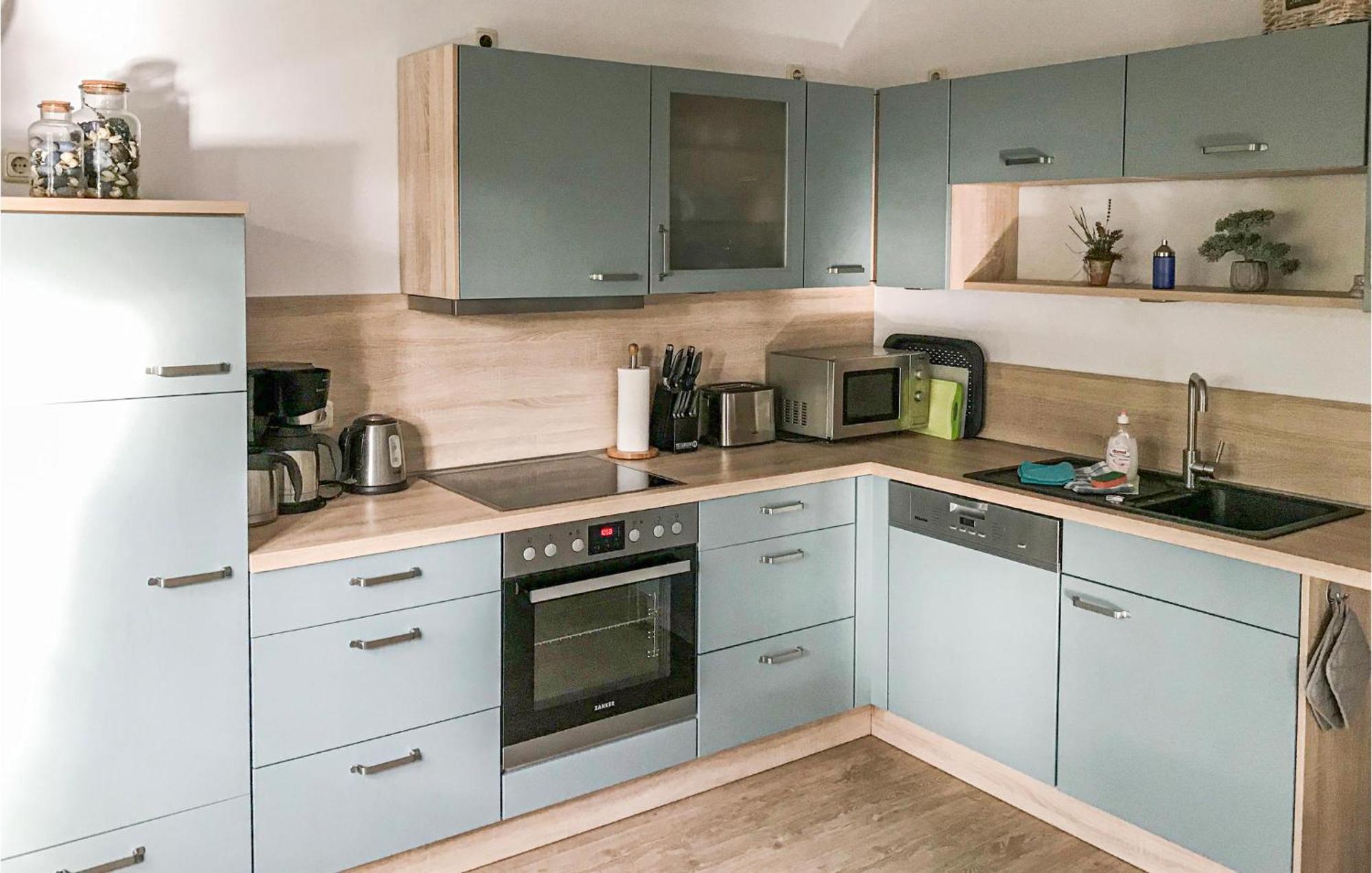 Awesome Home In Fuhlendorf With Kitchen Esterno foto